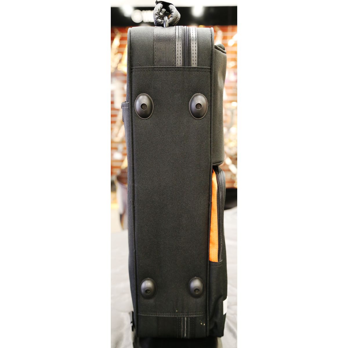 Wisemann Alto Sax Case WASC-1  чехол-рюкзак для альт-саксофона, водонепроницаемый, кожаные ручки