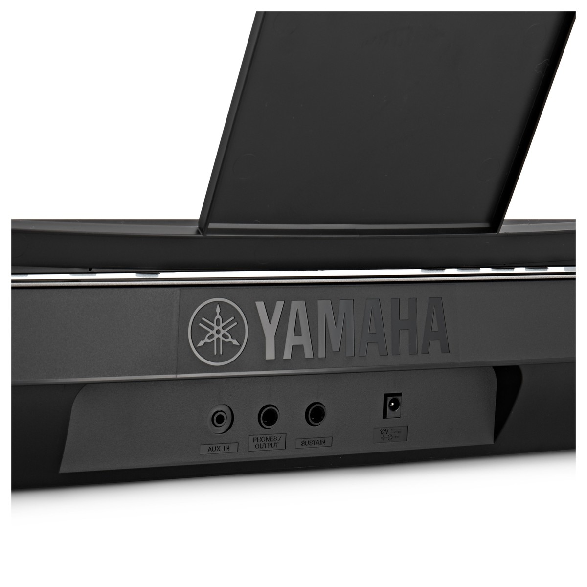 Yamaha YPT-270  синтезатор с автоаккомпанементом, 61 клавиша
